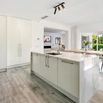 Vacation I Nadal, Private Heated Pool, 5bdr, Lush Garden, Bbq, Alarm System, Beaches At Your Doorstep * Marbella