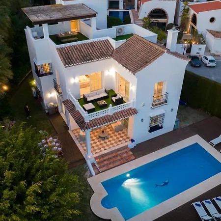 Villa Vacation I Nadal, Private Pool, Lush Garden, Beaches At Your Doorstep *