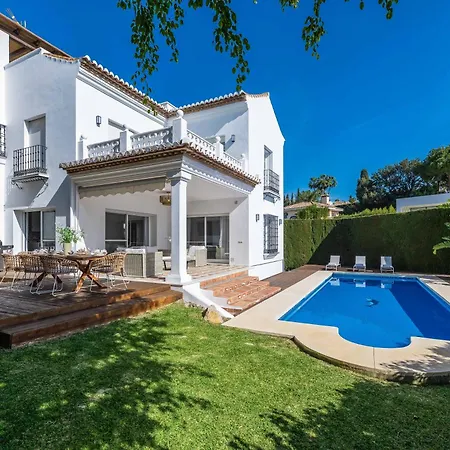 ヴィラ Vacation I Nadal, Private Pool, Lush Garden, Beaches At Your Doorstep