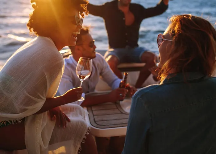 Villa Vacation I Nadal, Private Pool, Lush Garden, Beaches At Your Doorstep Marbellac