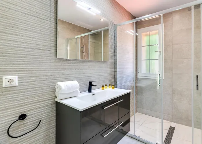 Vacation I Nadal, Private Pool, Lush Garden, Beaches At Your Doorstep Villa *