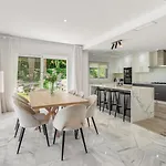 Vacation I Nadal, Private Heated Pool, 5bdr, Lush Garden, Bbq, Alarm System, Beaches At Your Doorstep * Marbella