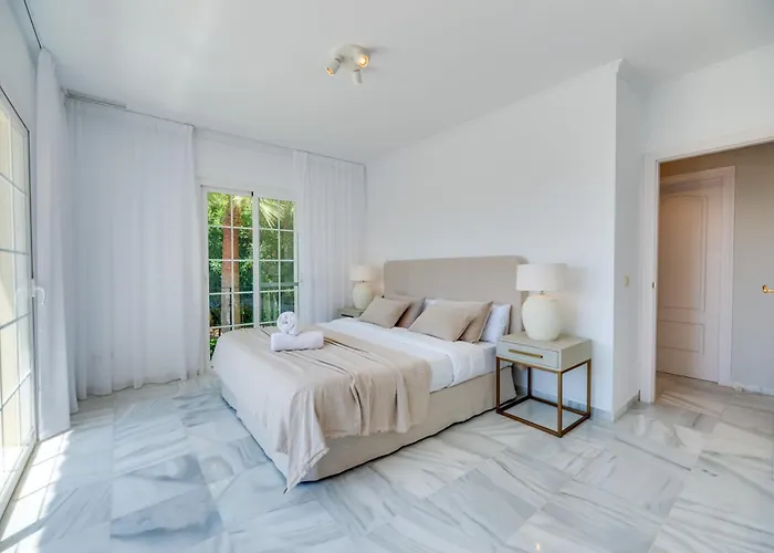 Вилла Vacation I Nadal, Private Pool, Lush Garden, Beaches At Your Doorstep Марбелья